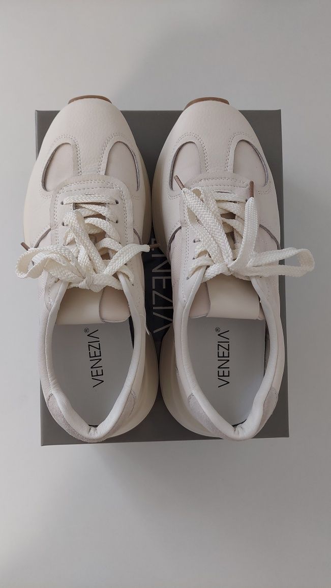 Buty damskie Venezia rozmiar 39