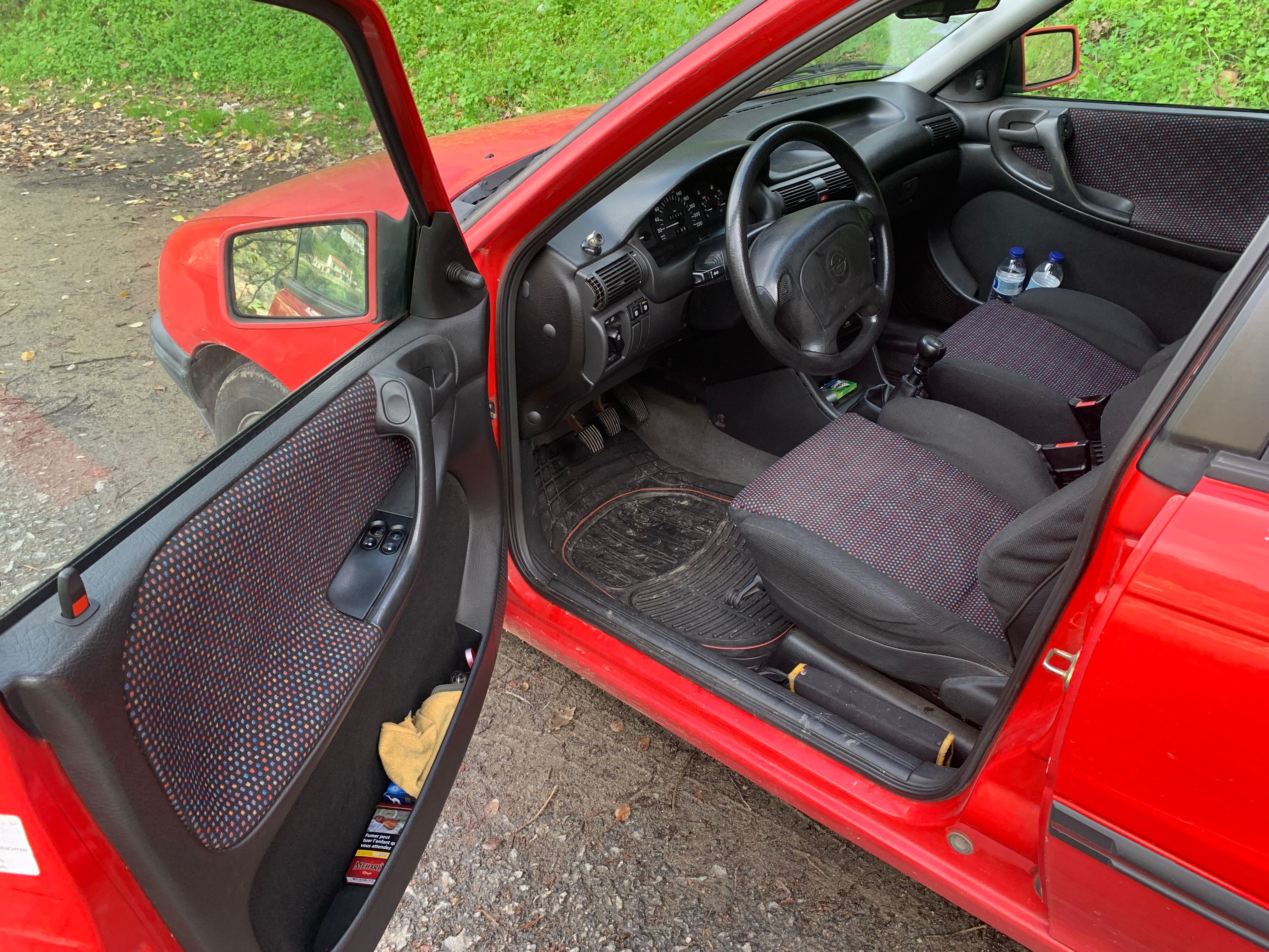 Opel Astra F muito bom