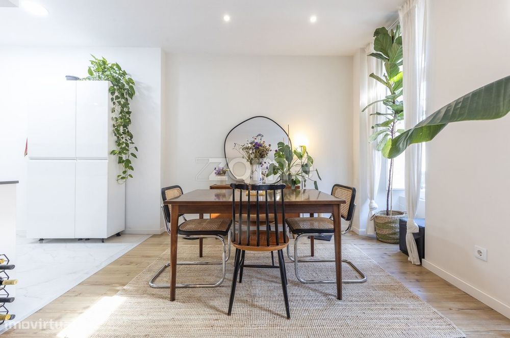 T2 Moderno – Almada