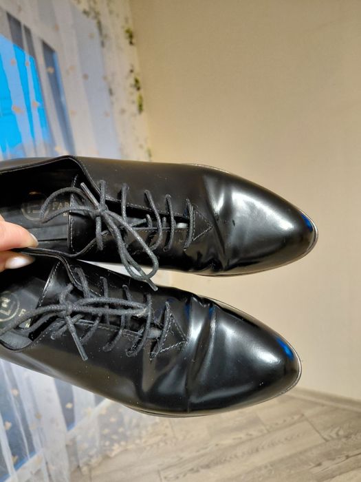 Шкіряні черевички, виробник Італія