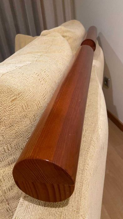 Sofá como novo 
1.60 largura
86 profundidade 
88 cm de altura +\-