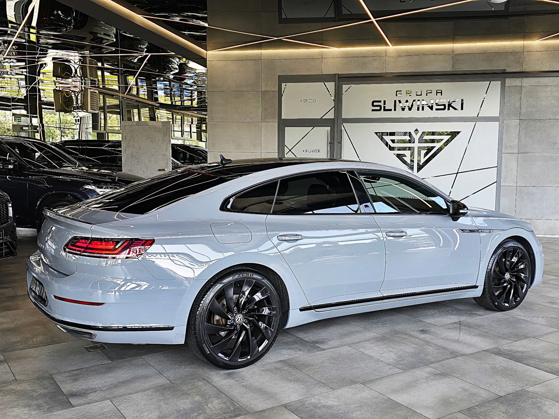 Volkswagen Arteon 2,0TSI 190PS R-Line Virtual Matrix Masaż Kamery 360° ACC F1 FV23%