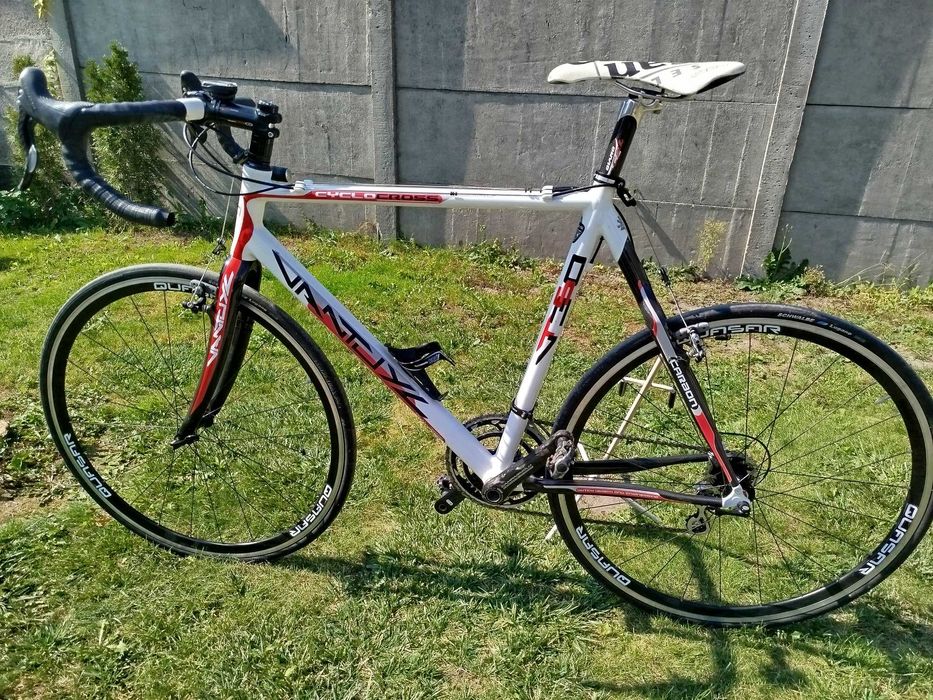 Rower Szosowy VAN TUYL 350 Koła 28 Cali Rama Alu Carbon 58 cm 22 cali