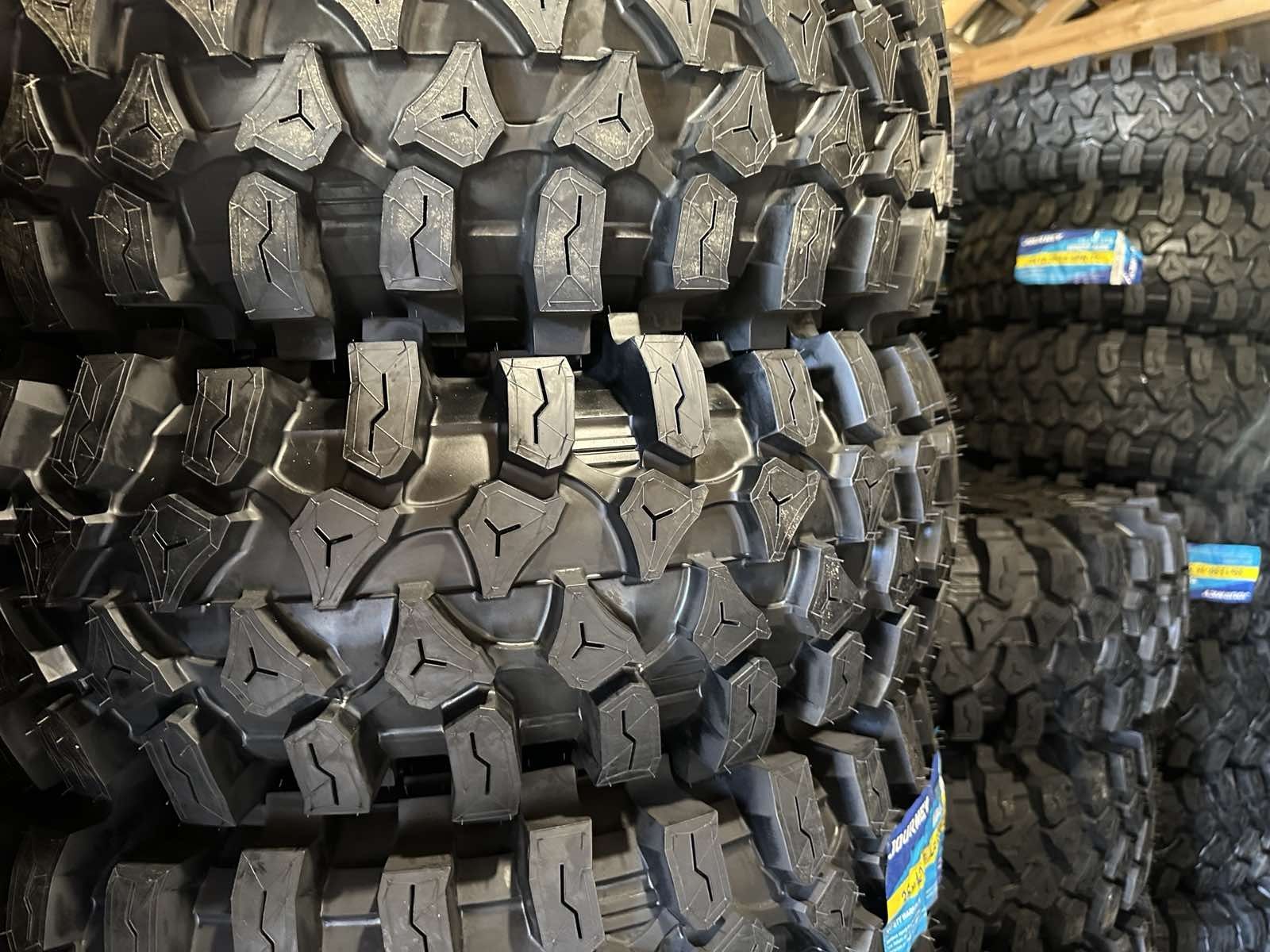 Шини Journey claw 35/12,5r16