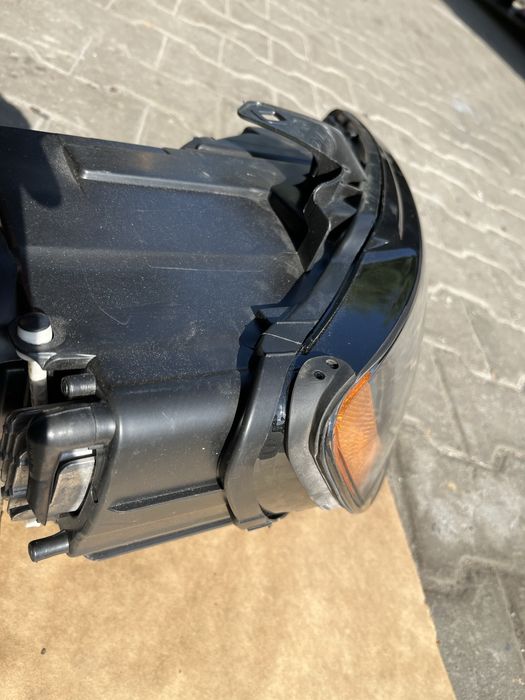 Lampa prawa reflektor Audi A3 S3 8V xenon led USA 8V0.941.006B