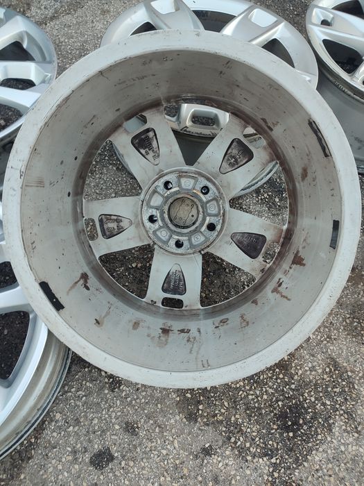Komplet felg do Audi 17cali 5x112 7.5J ET56 osadzenie 57.1