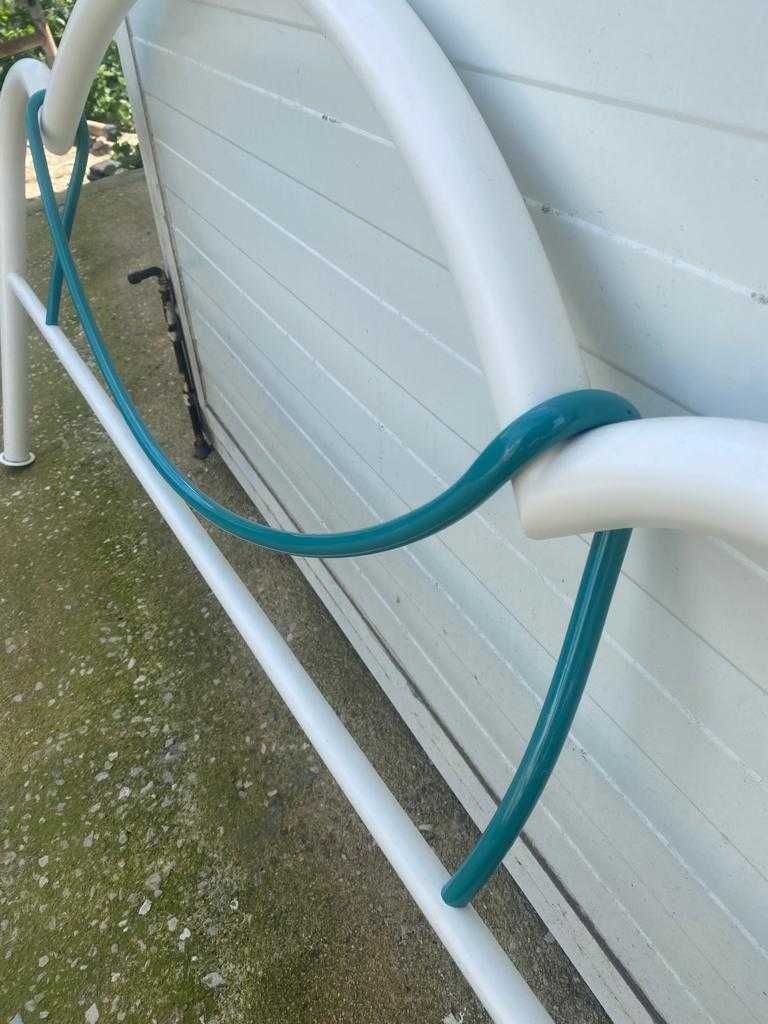 Cama de Ferro pintada