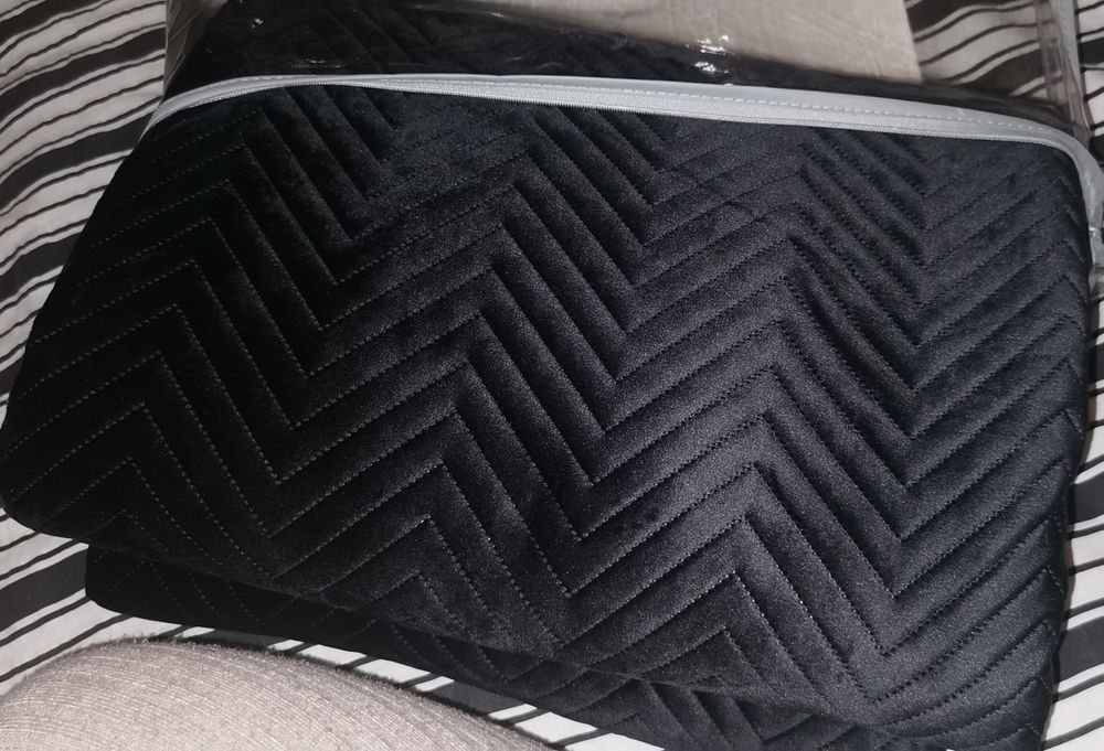 Narzuta na łóżko Sofia 200x220