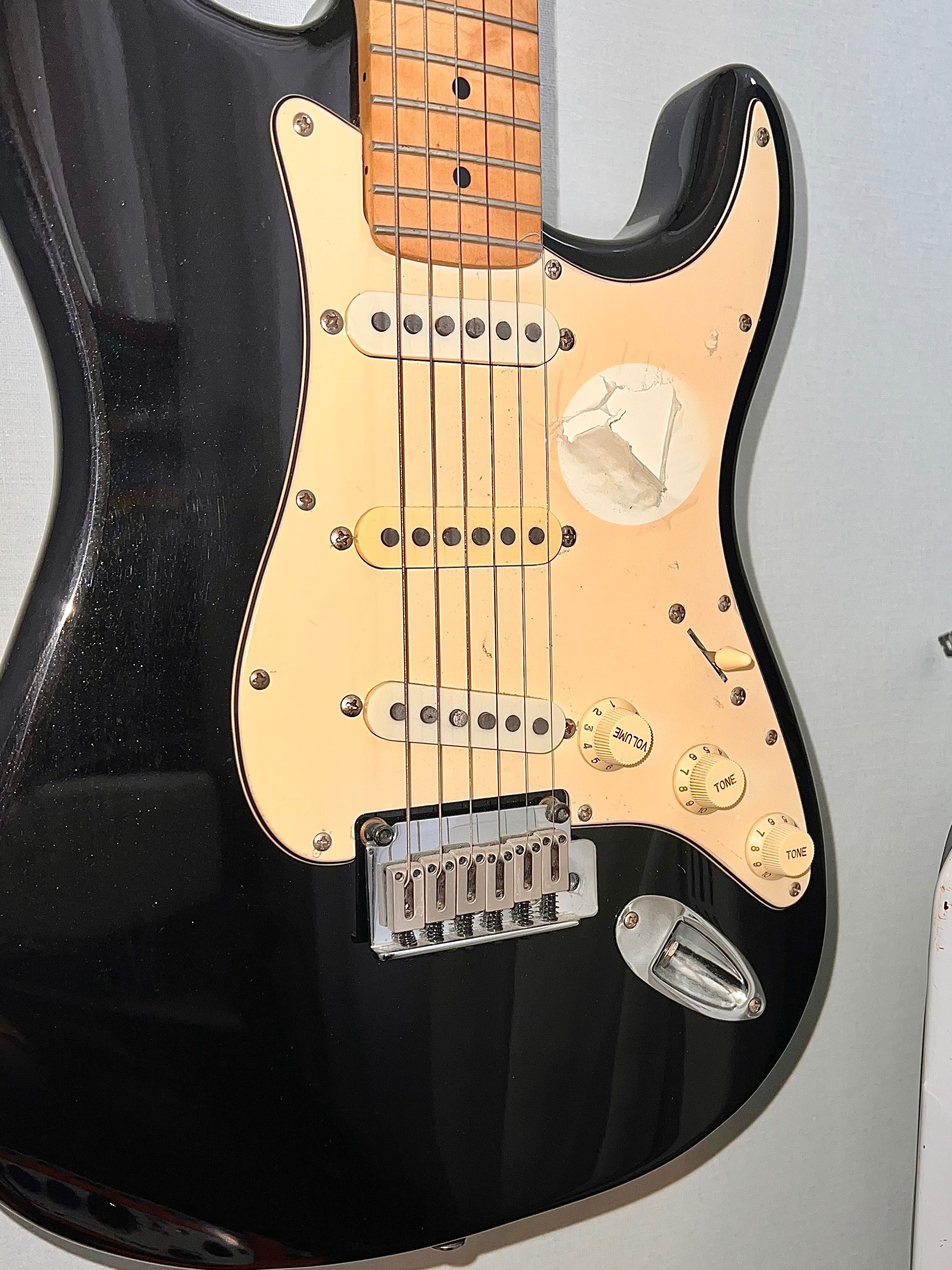 Електрогитара Squier Affinity Stratocaster MN BK