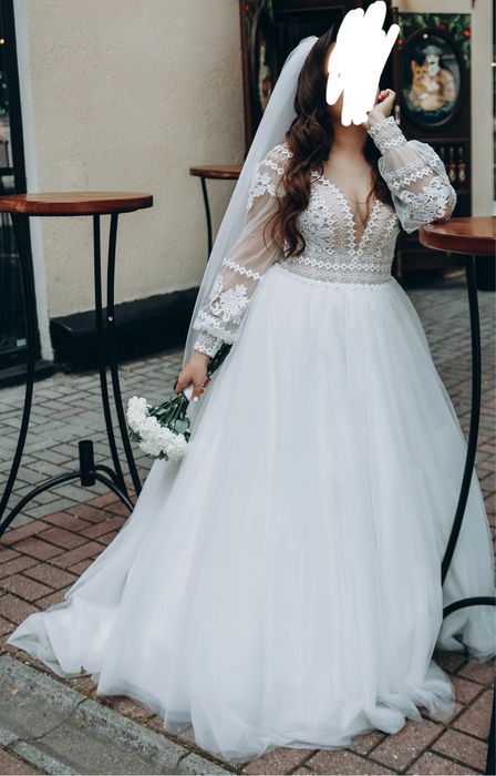 Весільна сукня білий айворі(не сніжно біла )