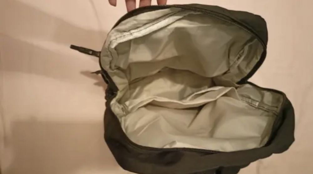 Рюкзак 2 цвета:со значками карточкой и брелками  в стиле haradjuku