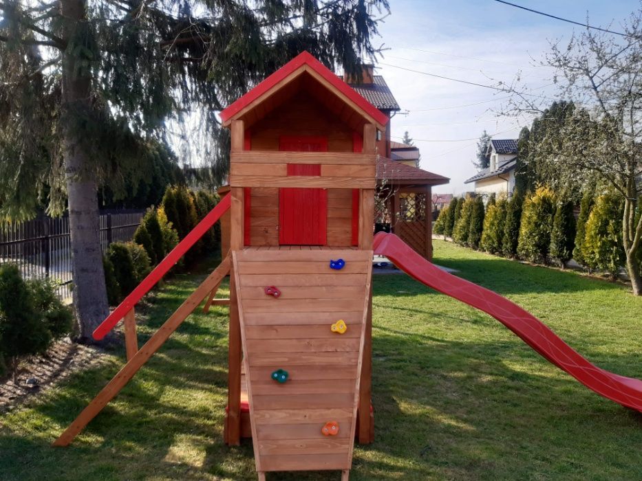 duży Plac zabaw, domek dla dzieci, zjeżdżalnia, ścianka wspinaczkowa