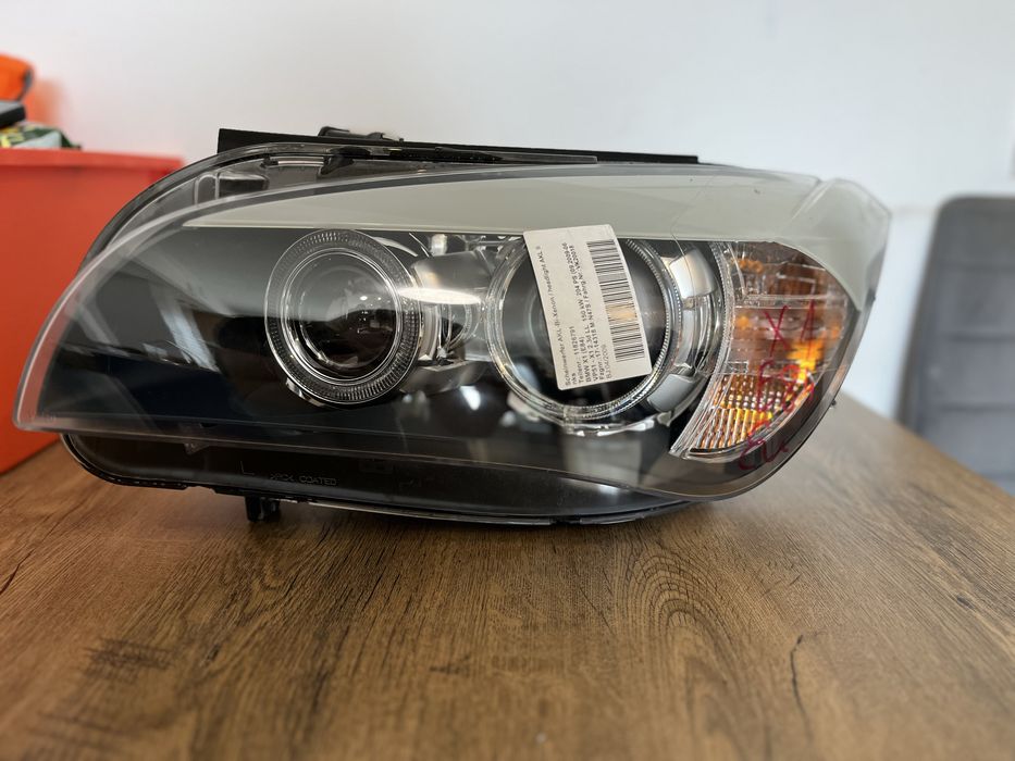 BMW x1 bi-xenony