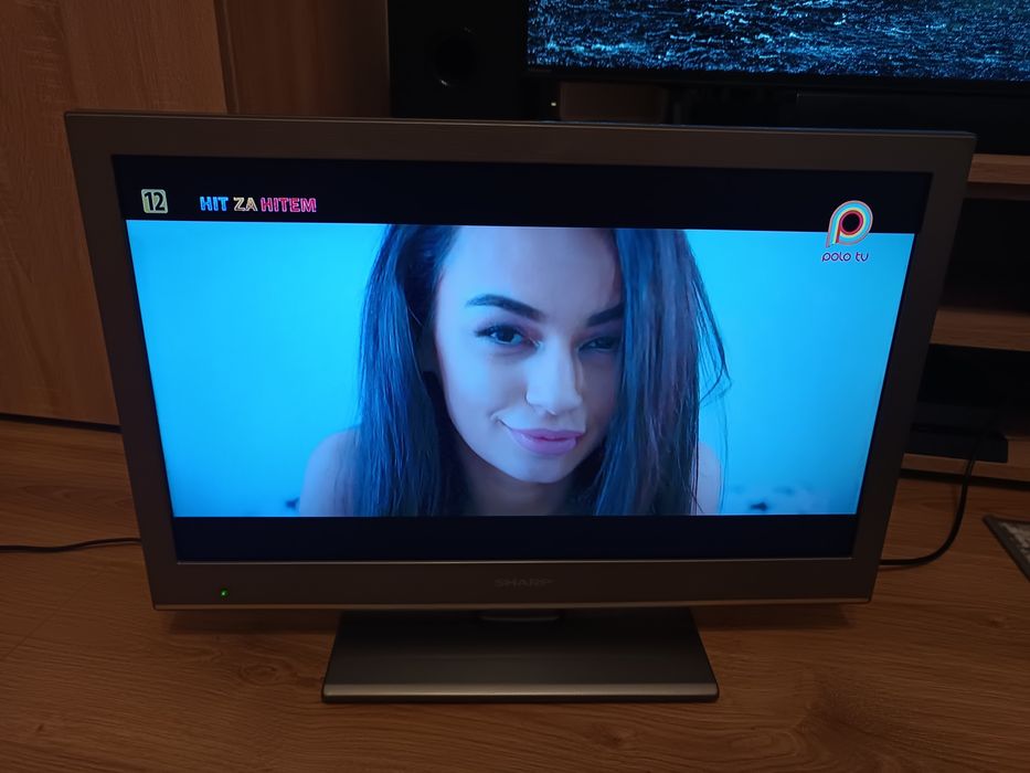 Tv Sharp 24" z pilotem