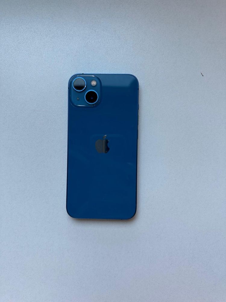 iPhone 13 128GB Azul - Bom estado