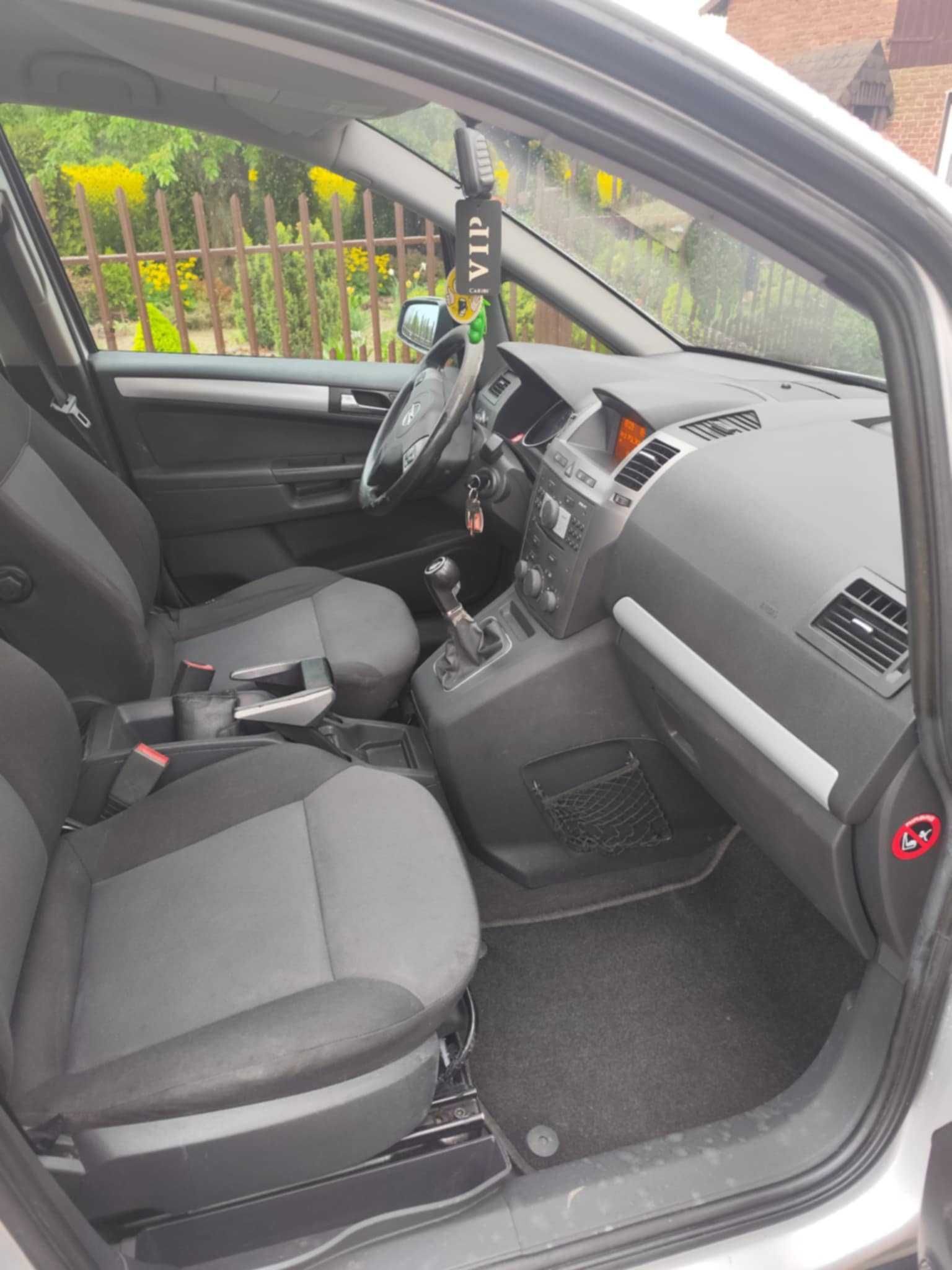 Opel Zafira B 7-os. 2007 1.8 140km