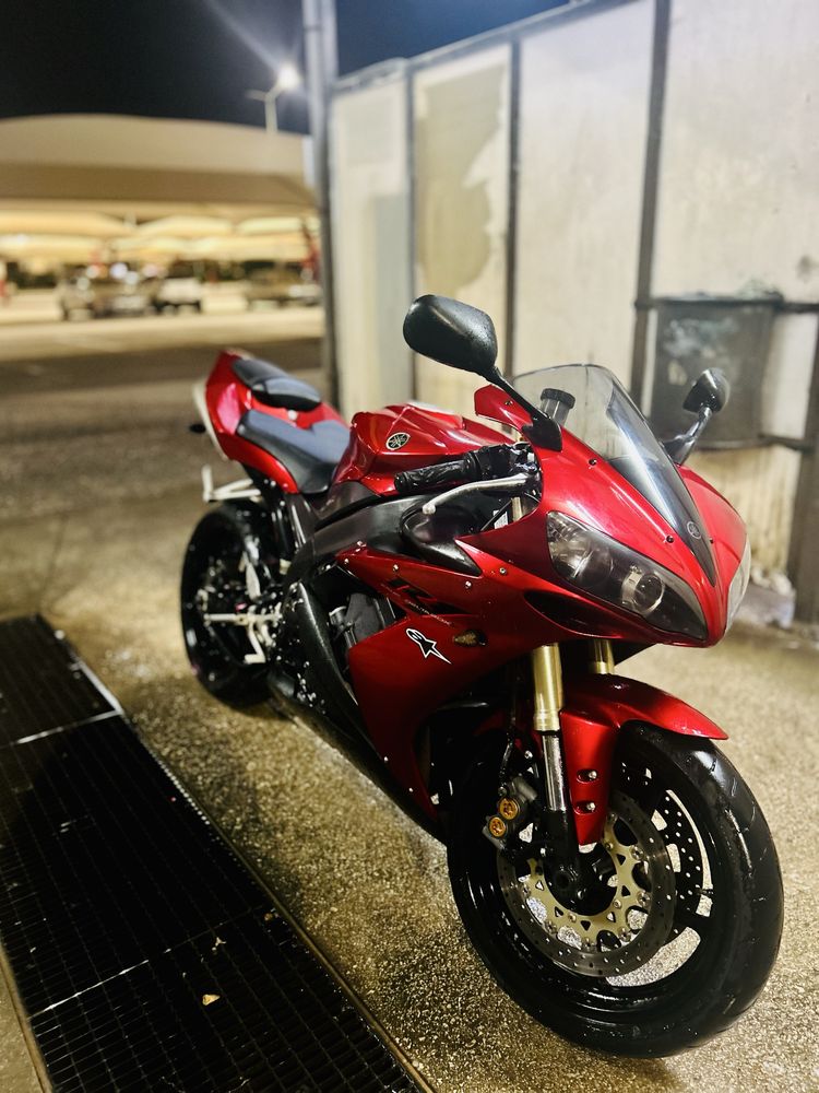 Yamaha r1 2004