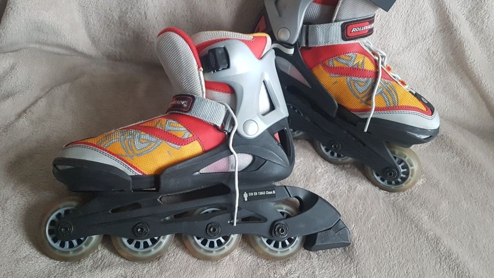 Regulowane rolki Rollerblade rozmiar 36-40