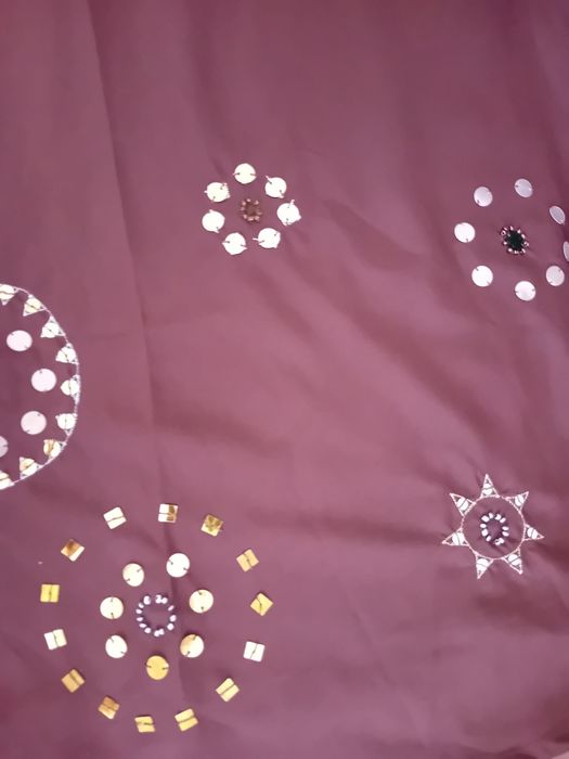 Saia direita, tamanho 42.