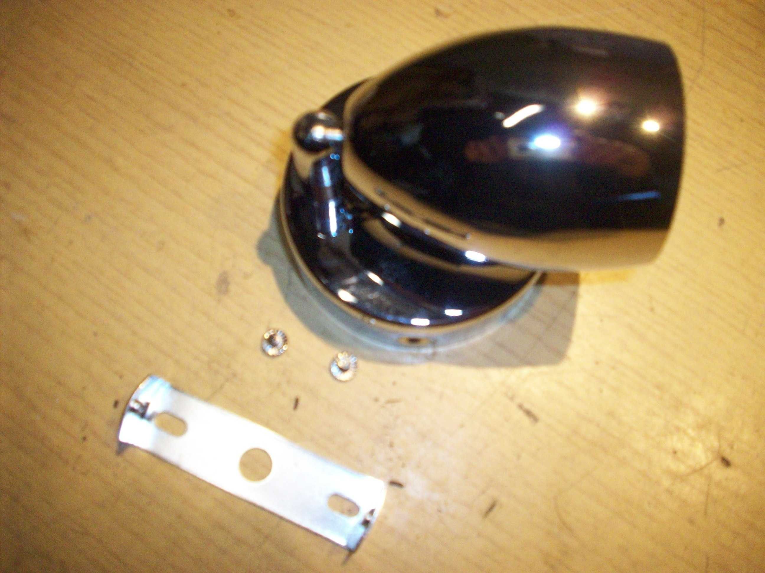 lampka LED 12V nowa chrom z wyłacznikiem do kamper