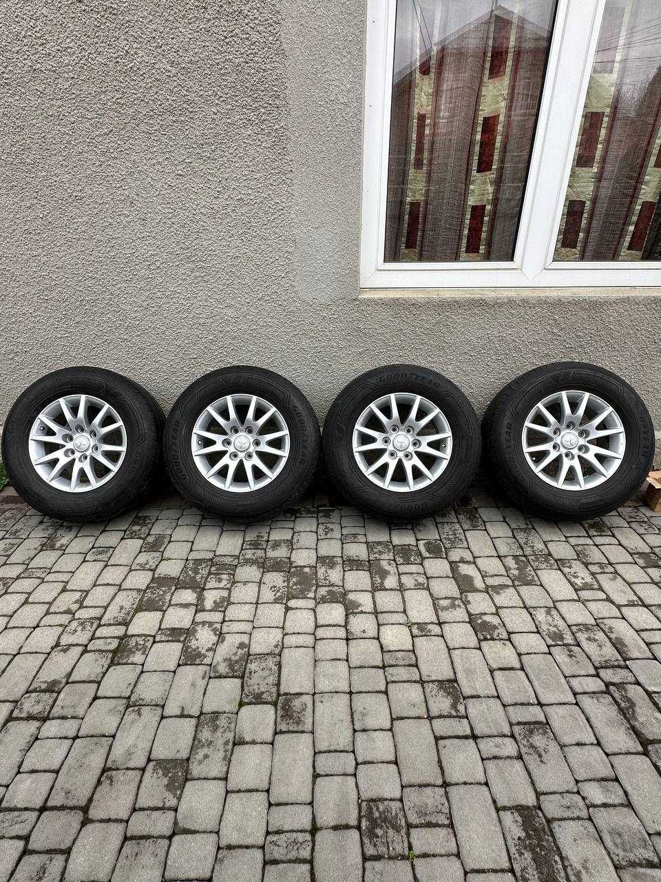Комплект резини Goodyear EfficientGrip2 SUV 265.65.17.Диски MITSUBISHI