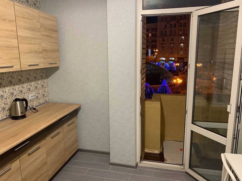 NEW VIP Хостел В Самом Сердце Киева Майдан Независимости Крещатик-6-555.biz.ua