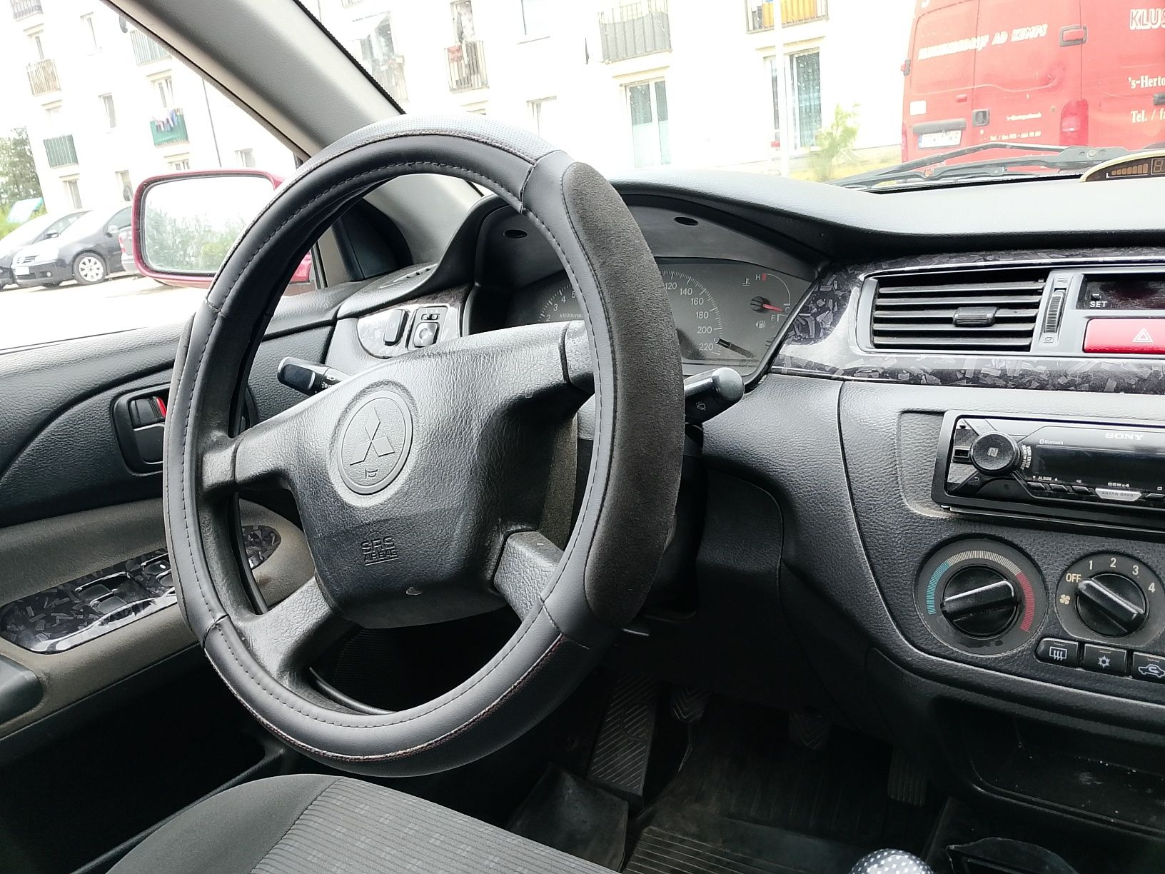 Mitsubishi Lancer