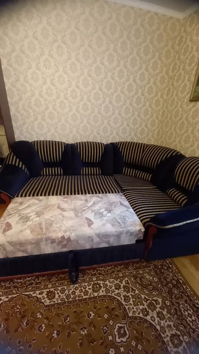 Продам кутовий диван