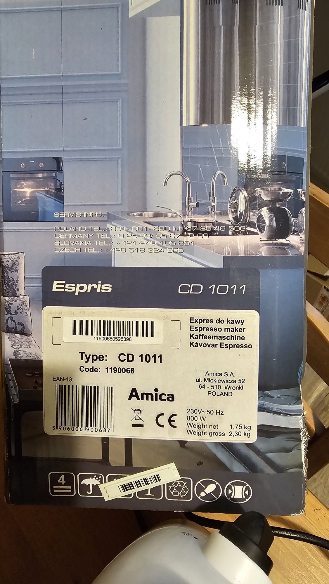 Ekspres do kawy Amica 800W