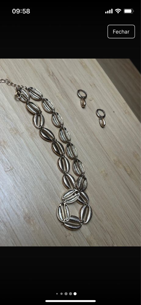Conjunto colar e brincos com beijinhos dourados