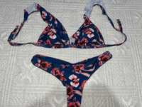 Bikini floral estampado brasileiro tamanho M como novo