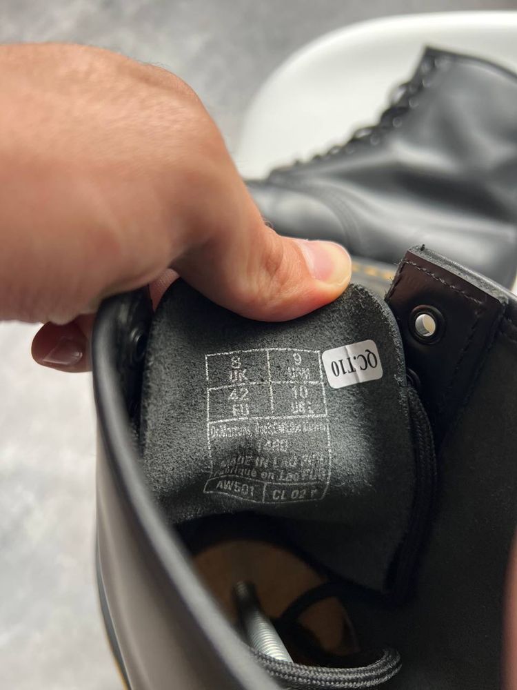 Черевики чоловічі Dr. Martens 1460  42 р Як Нові!