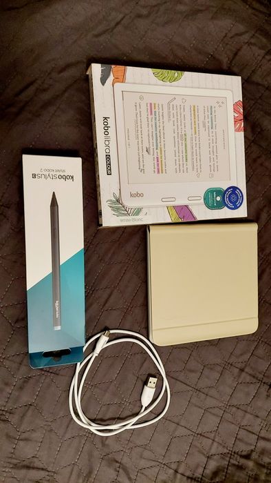 Czytnik ebook kobo libra colour