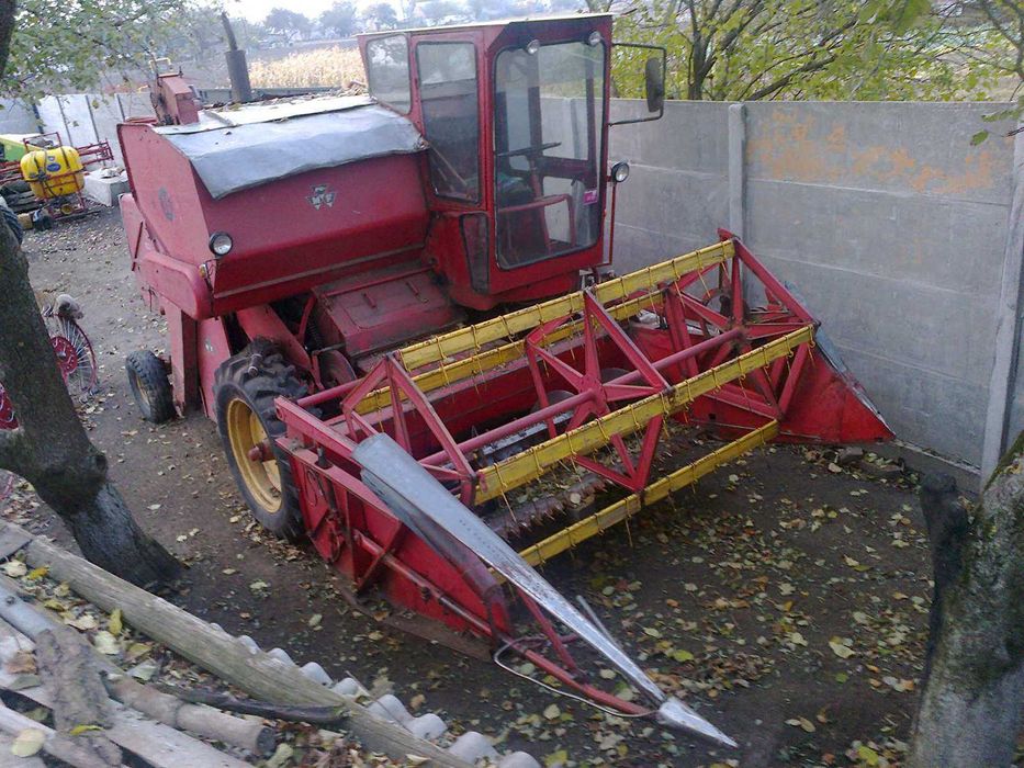 Продам комбайн MASSEY-FERGUSON 86