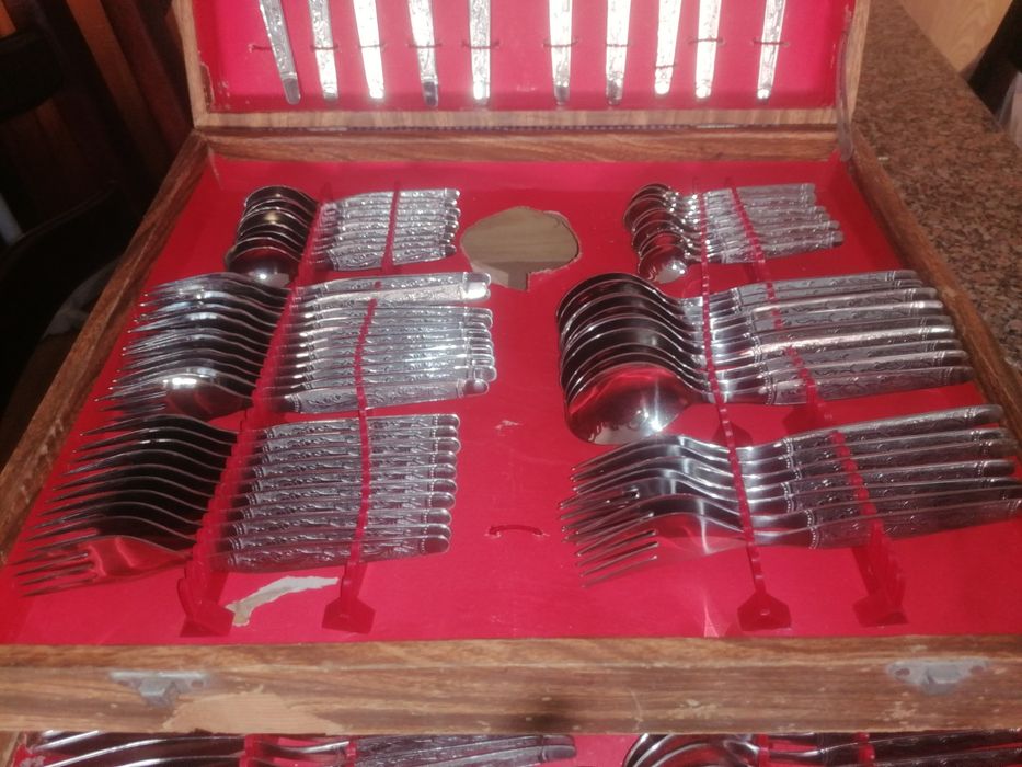 Vendo faqueiro Mafil