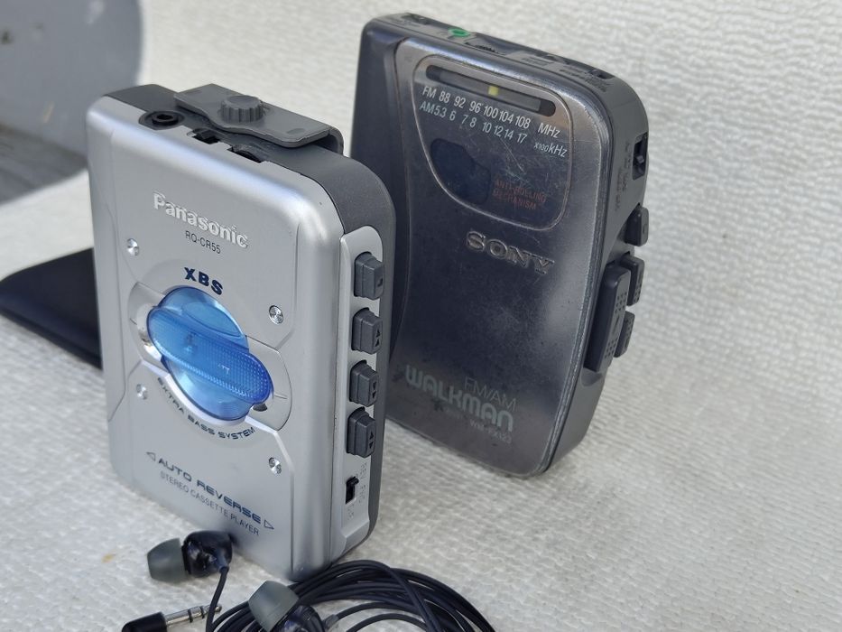 Касетний плеєр Sony Walkman WM-FX123 (+ подарунок)