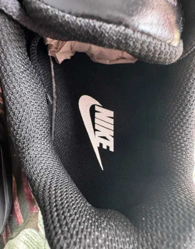 Buty Męskie Nike Tn_AirMaxBlack Trampki Moda Oddychające 42.5