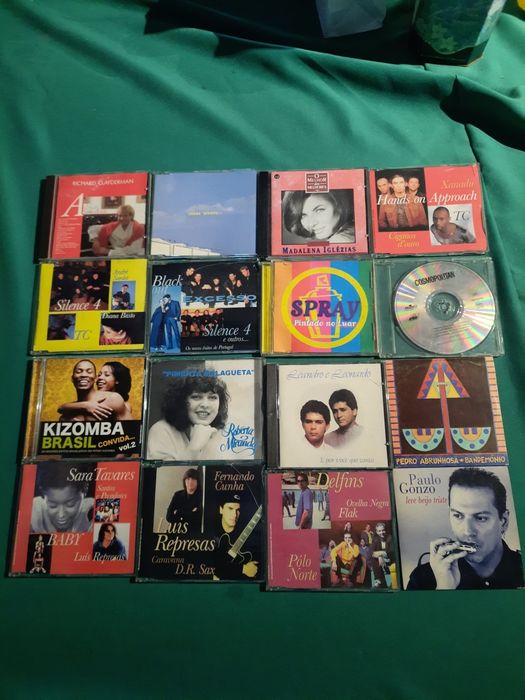 Vários CDS de música