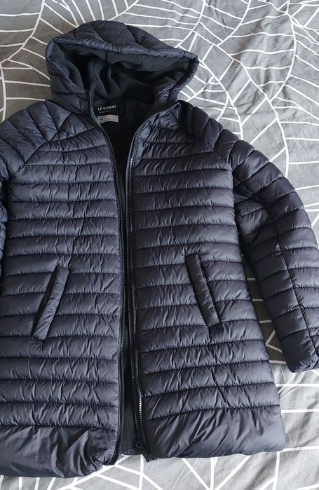 Продам зимню куртку!