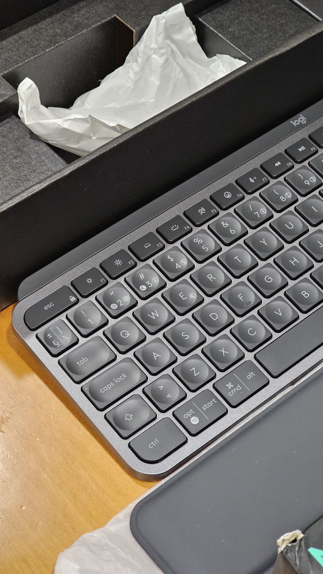 Teclado Logitech MX Keys S [como novo]