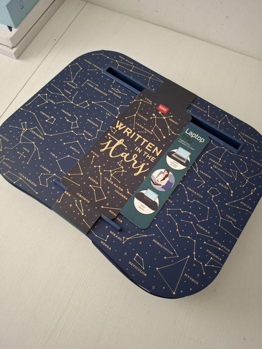 Podkładka Poduszka pod laptop motyw kosmos gwiazdy nowa.