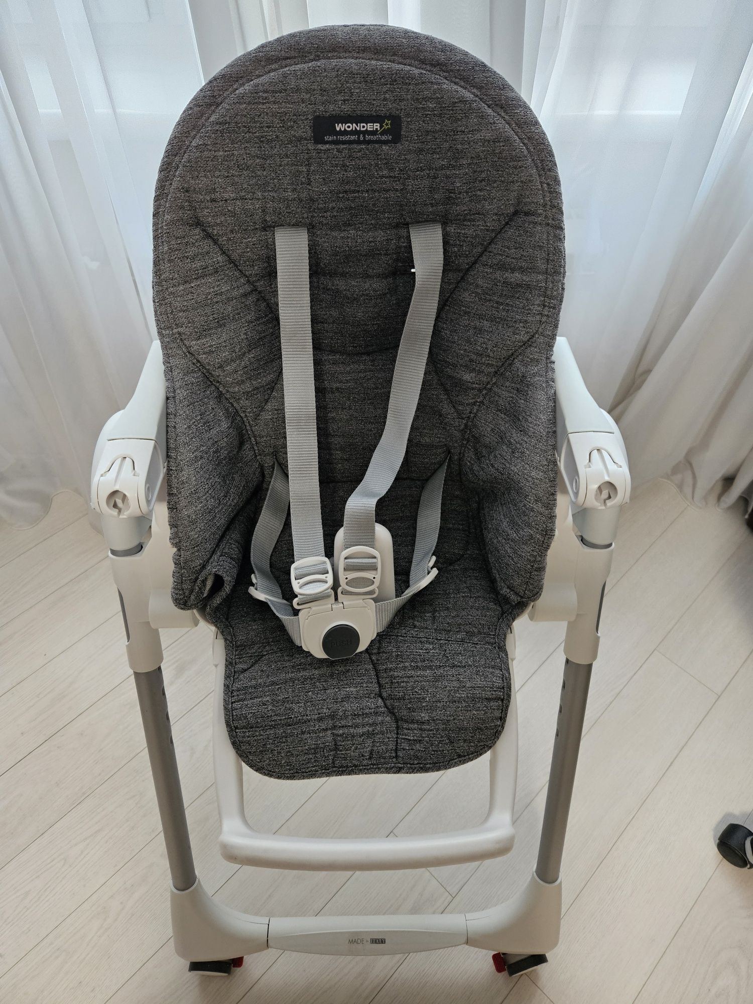 Стілець для годування Peg-Perego Prima Pappa Follow Me Wonder Gray