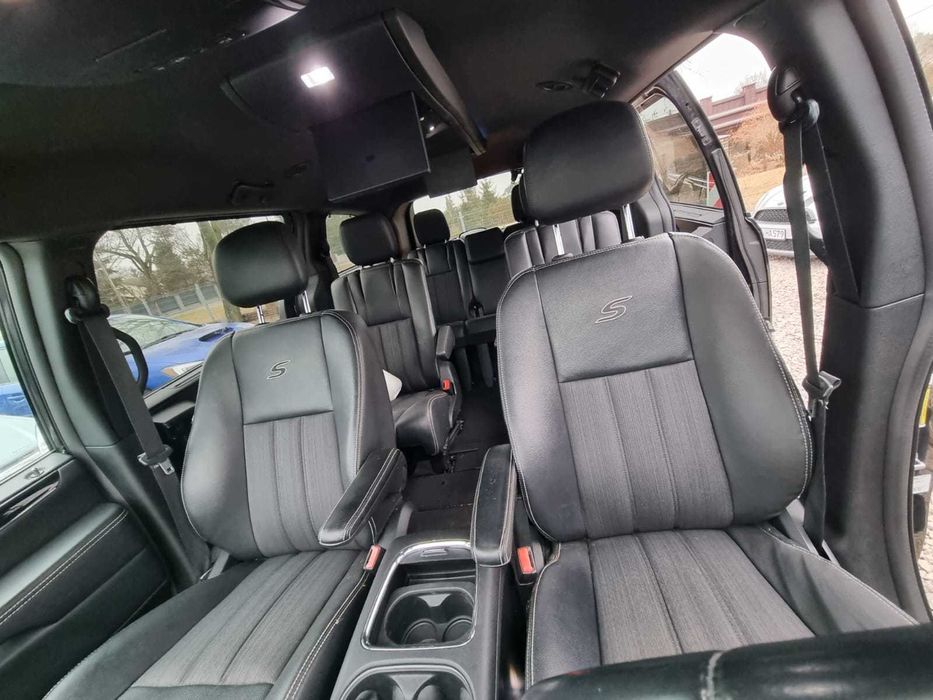 Chrysler Town & Country Town Country S, full opcja, zadbany