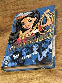 Wonder Woman Super Hero High Lisa Yee książka