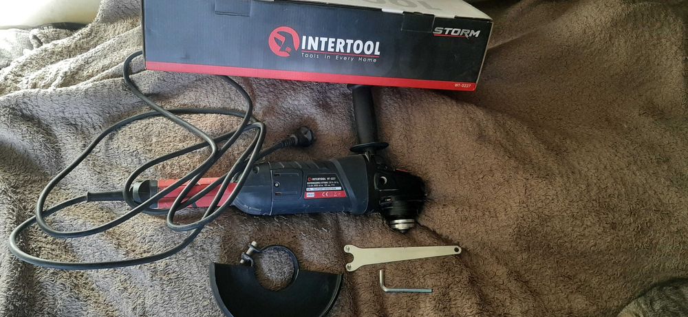 Продам болгарку 180мм Intertool Storm (проф) WT-0227 1.8кВт