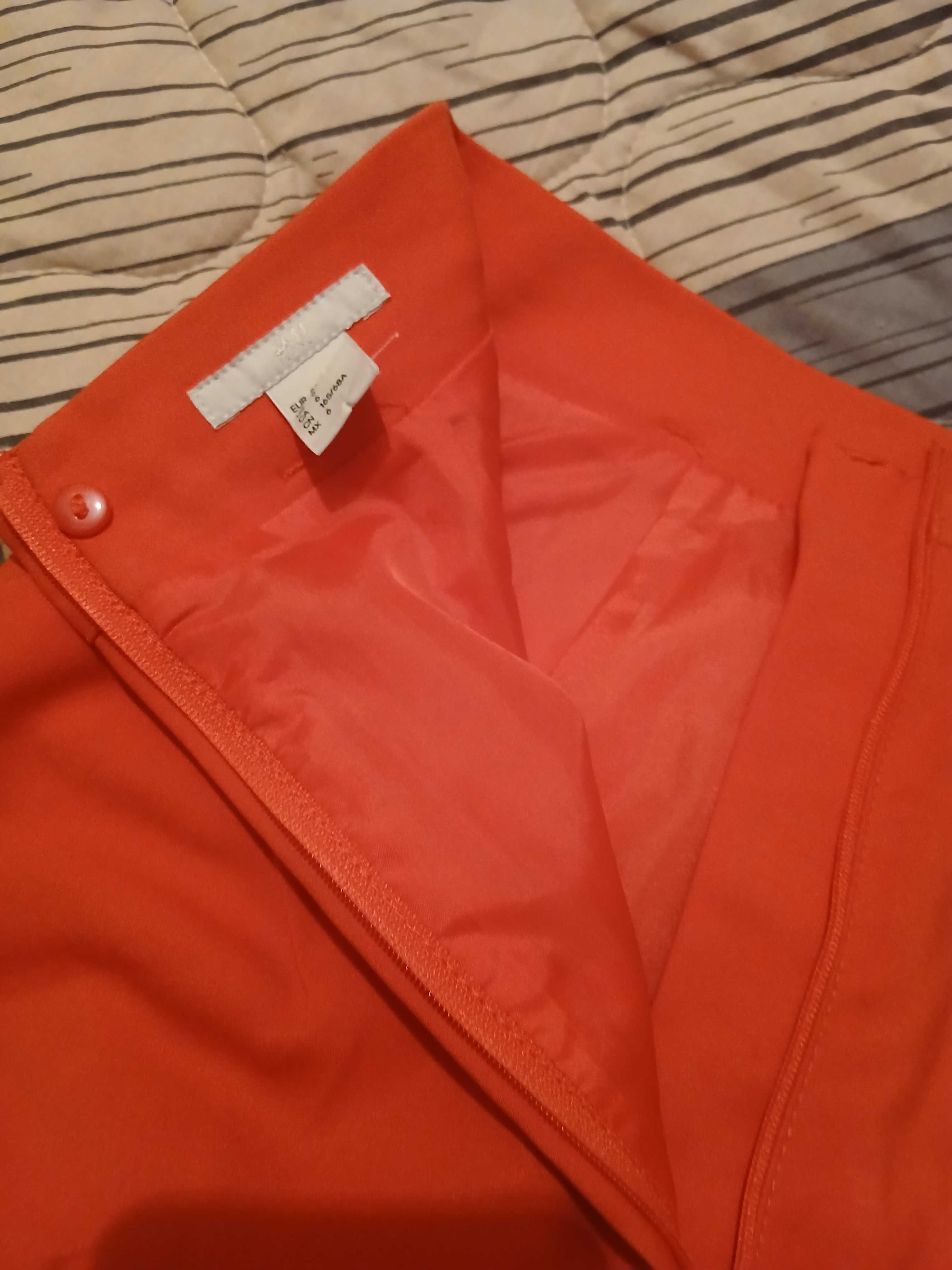 Віддам класну спідницю H&M в доброму стані