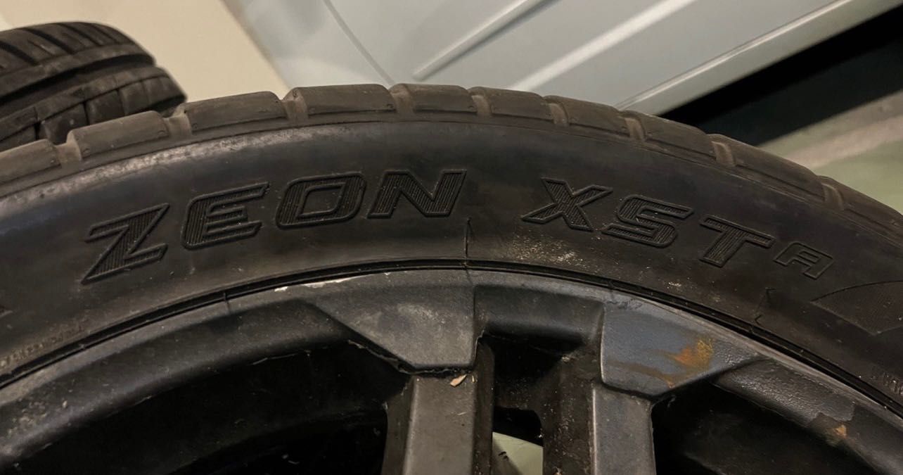 Диски R 22 5 X 150 з шинами  Cooper zeon xsta 305 /40 R22 2011 р.