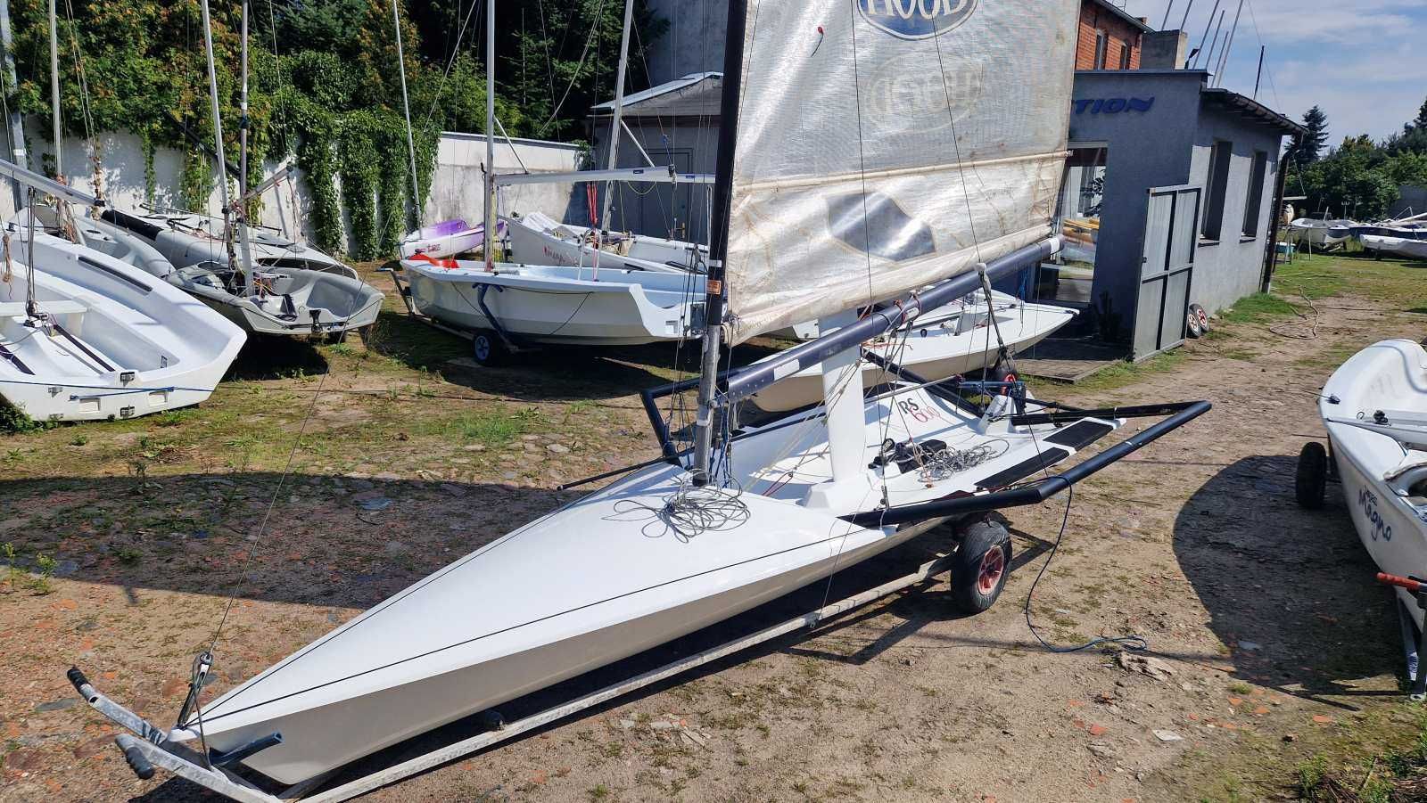 Łódź żaglowa żaglówka skiff RS 600 + wózek slipowy