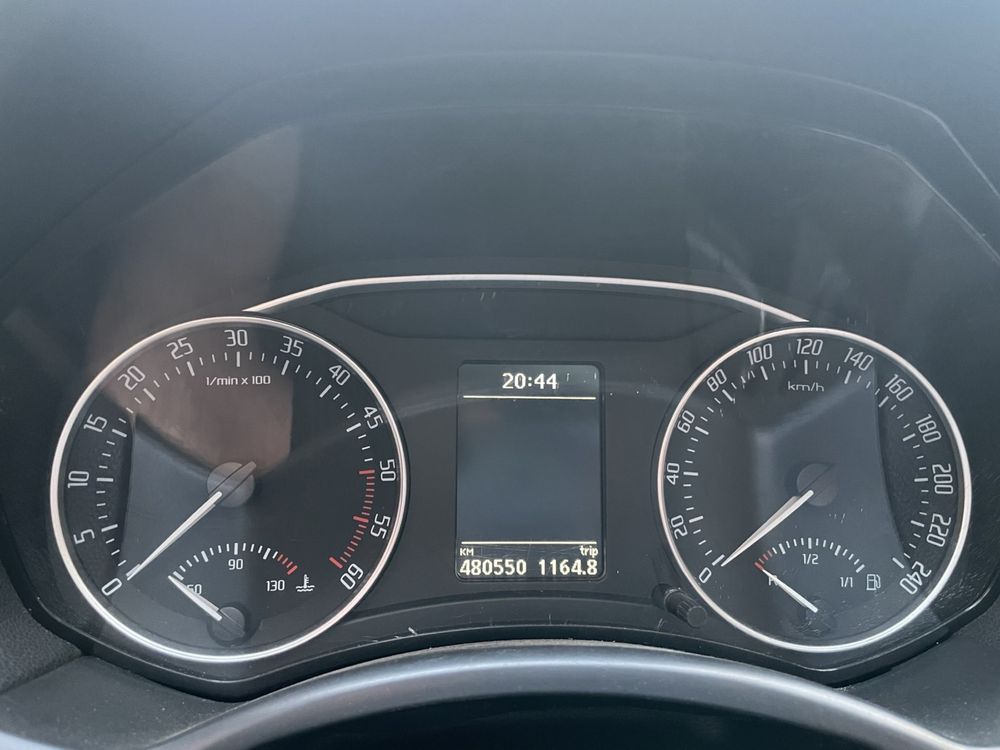 Шкода а5 1.9 tdi 2010 рік