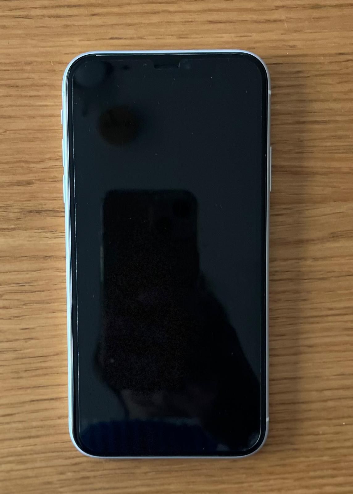 iphone XR 64GB Biały stan BDB